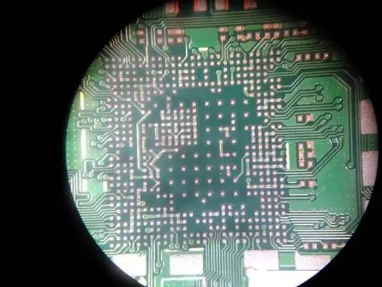 Post-print solder paste deposits using 0.26 mm round apertures (photo 2)