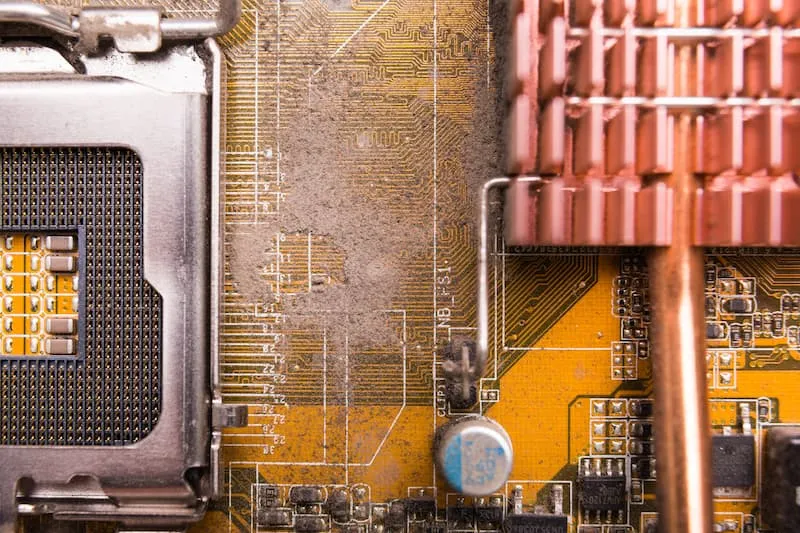 Floating Copper: Why Unconnected Copper Pours Can Harm Your PCB Design