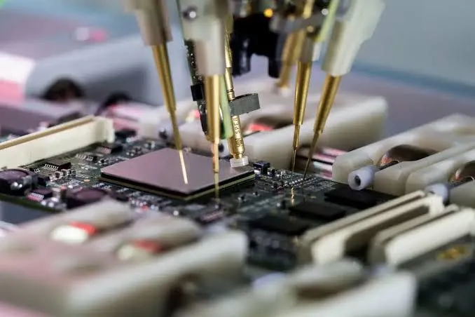 FR4 PCB Electrical Testing: Flying Probe vs Fixture Testing
