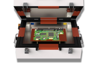 Electronic assembly undergoing thermal cycling test