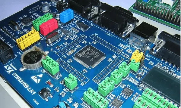 Mixed Technology PCB Layout