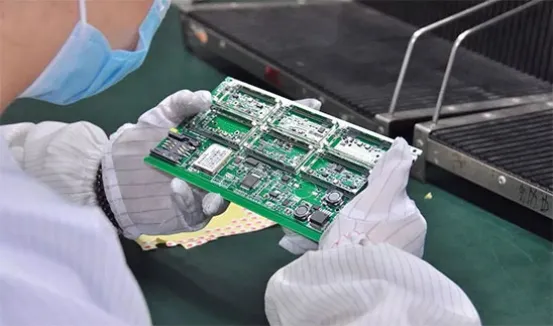 Visual Inspection Setup for Solar Inverter PCB