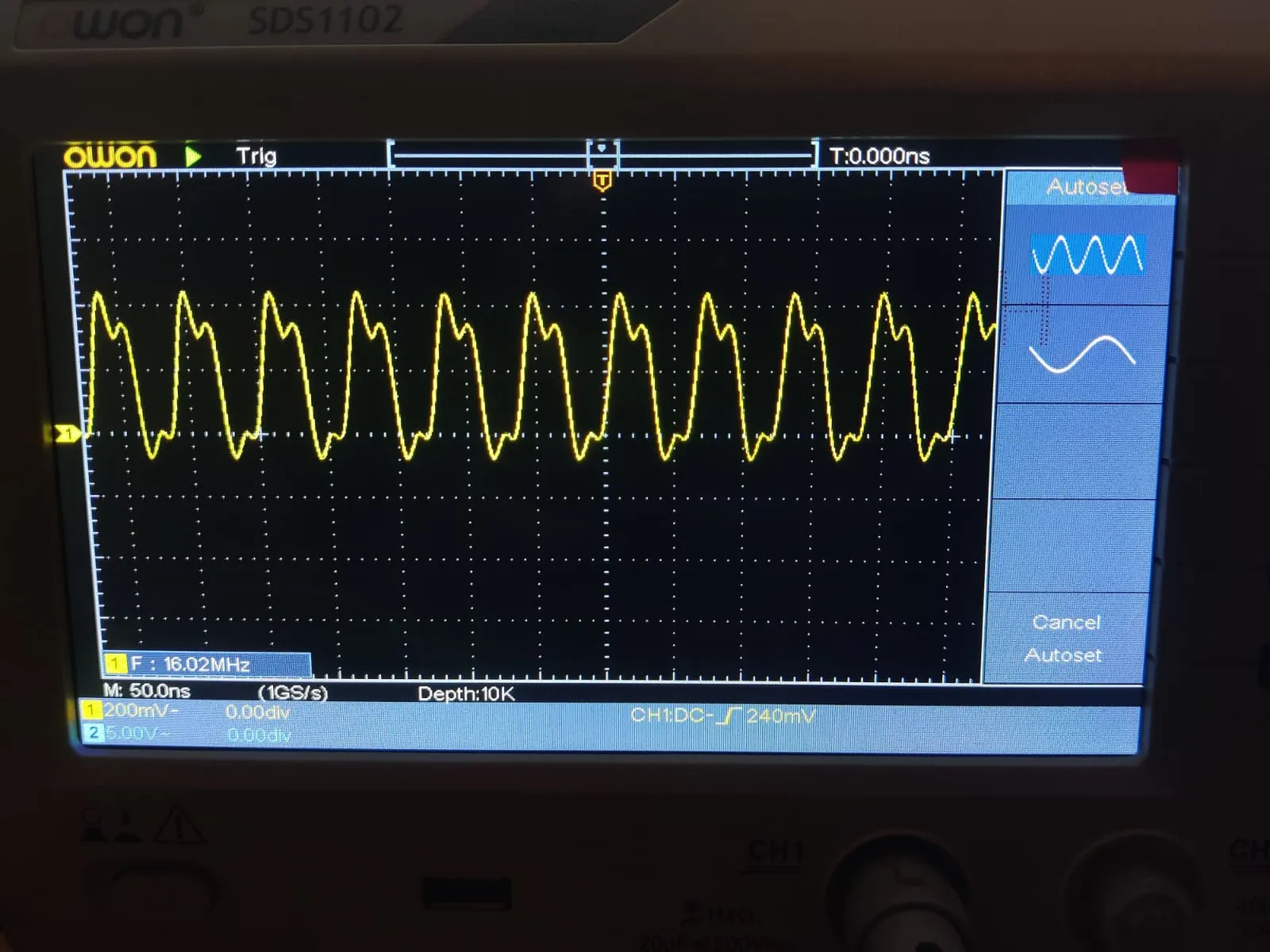 Clock signal waveform on oscilloscope