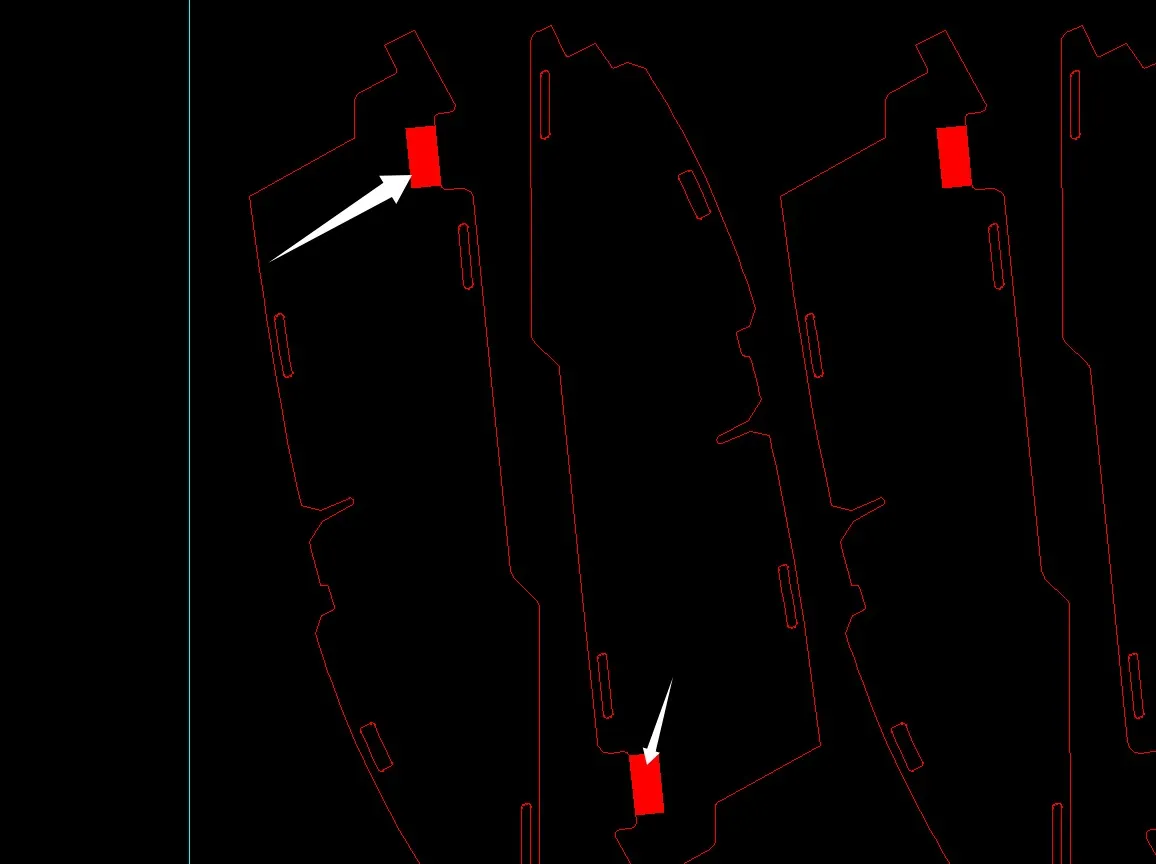 the rectangular design indicated by the arrow on the keepout layer overlaps with the copper layer