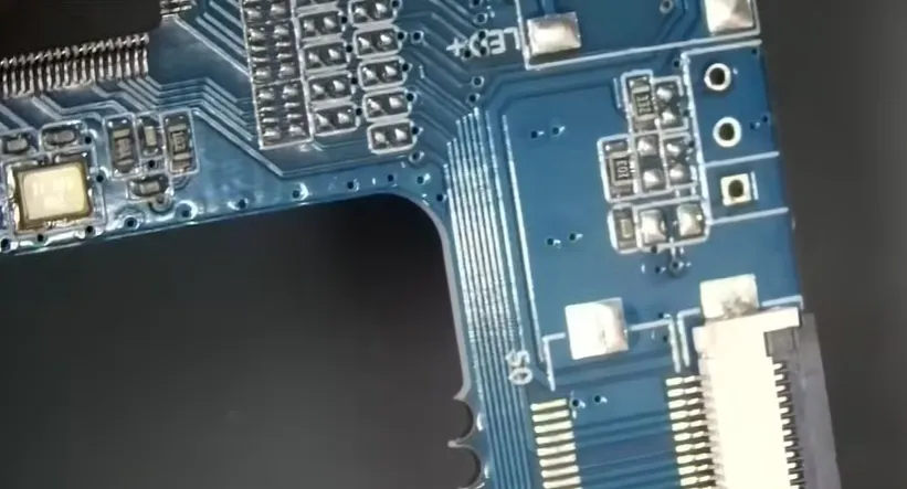 L-shaped multilayer PCB