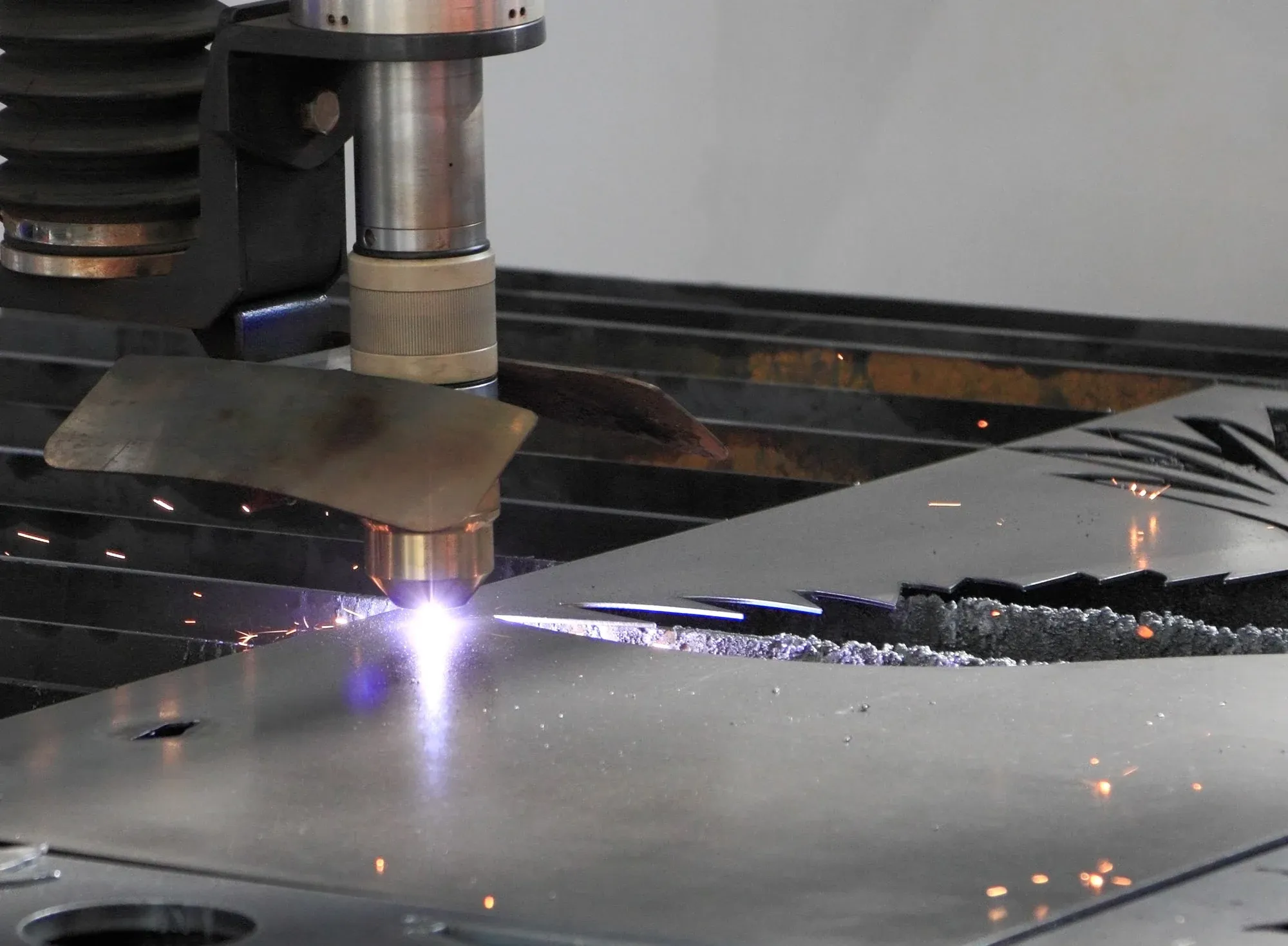 sheet metal laser cutting