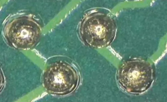 Graping: unmelted solder particles remain on the PCB after reflow
