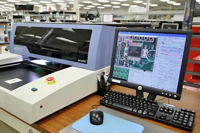 AOI machine inspecting PCB for solder mask alignment