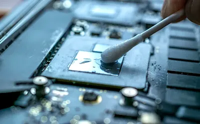 Cleaning a PCB surface before solder mask application