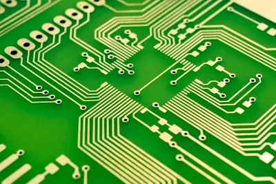 PCB Layout with Copper Traces