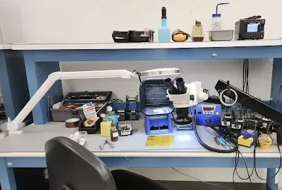 Organized SMT Workspace